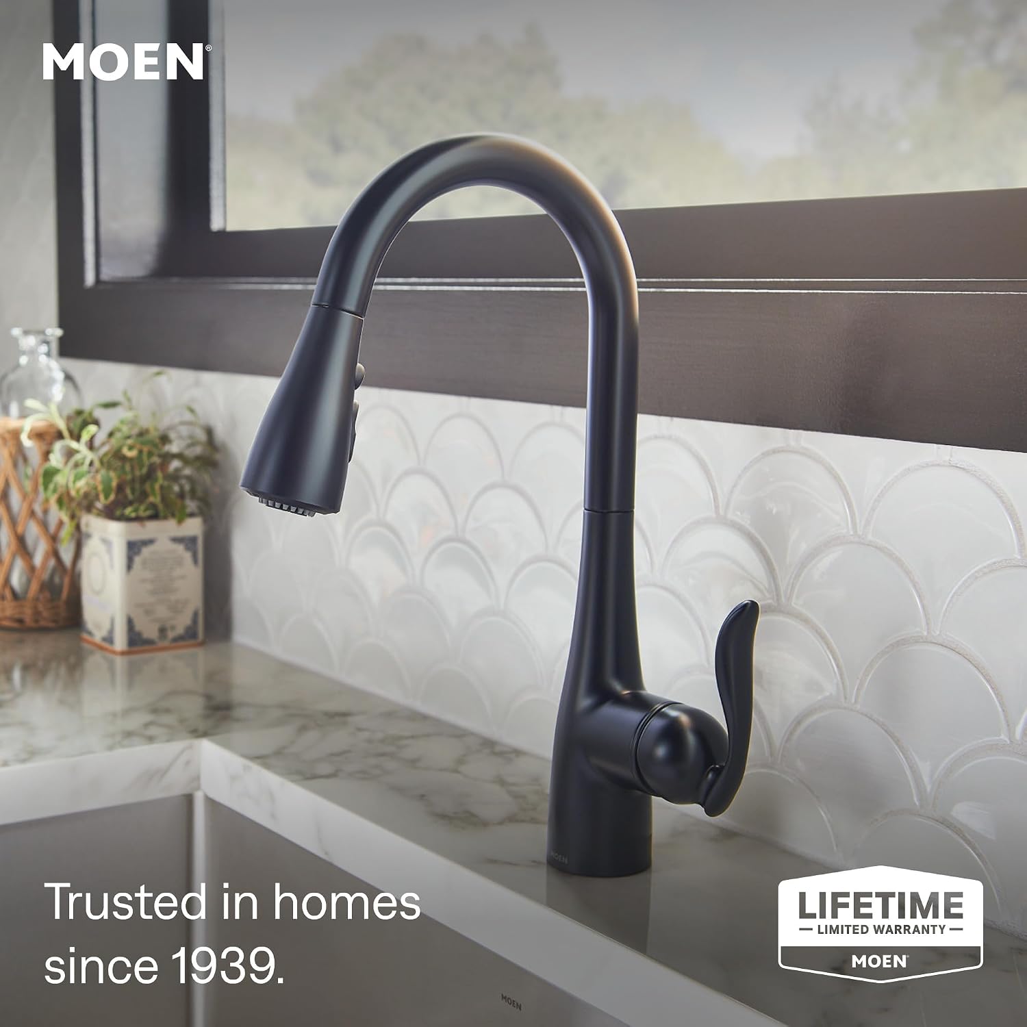 Moen Arbor MotionSense Wave Touchless Kitchen Faucet, Matte Black, 7594EWBL