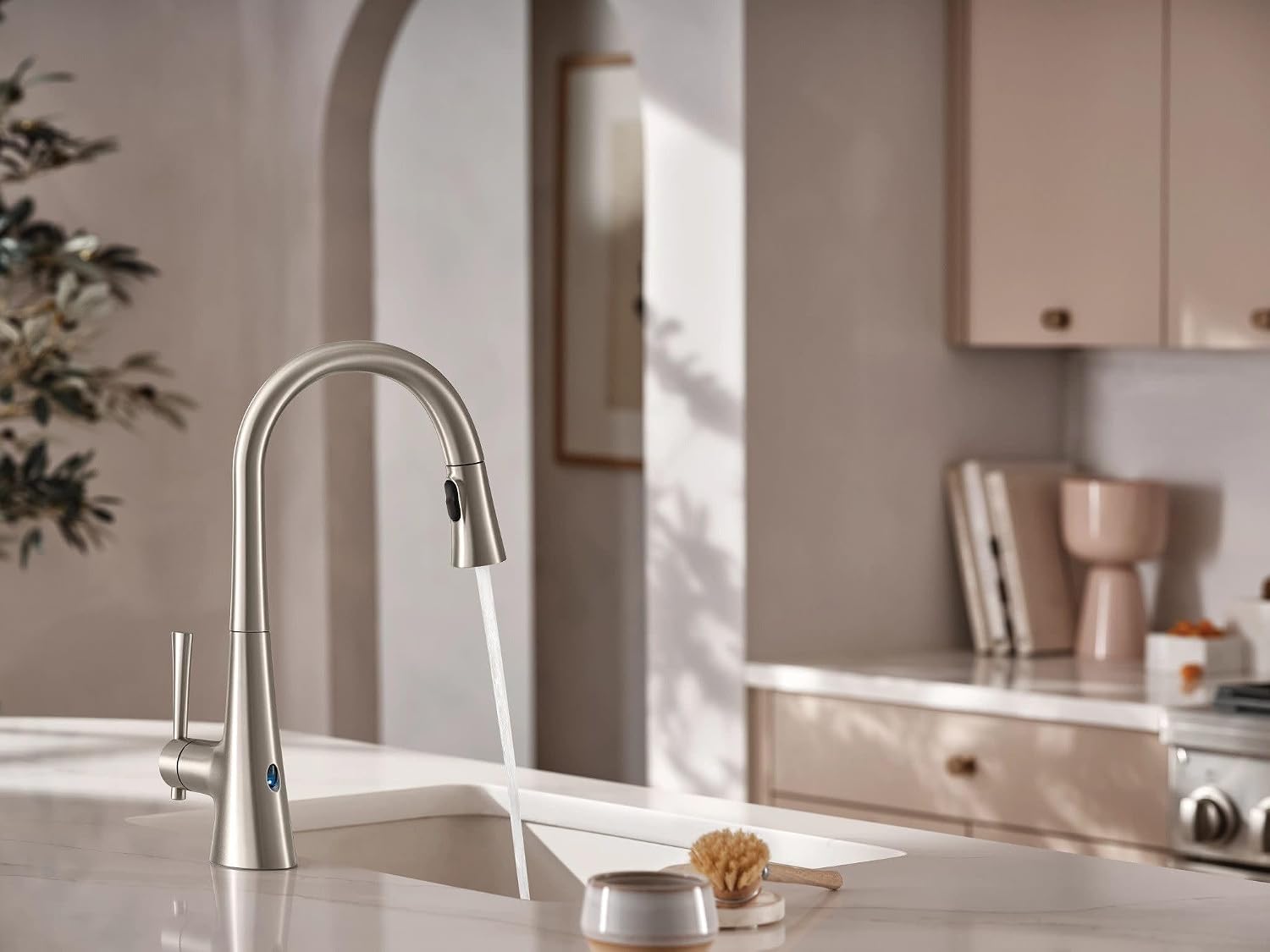 Moen Kurv MotionSense Wave Touchless Kitchen Faucet, Stainless, 9126EWSRS Spot Resist Stainless