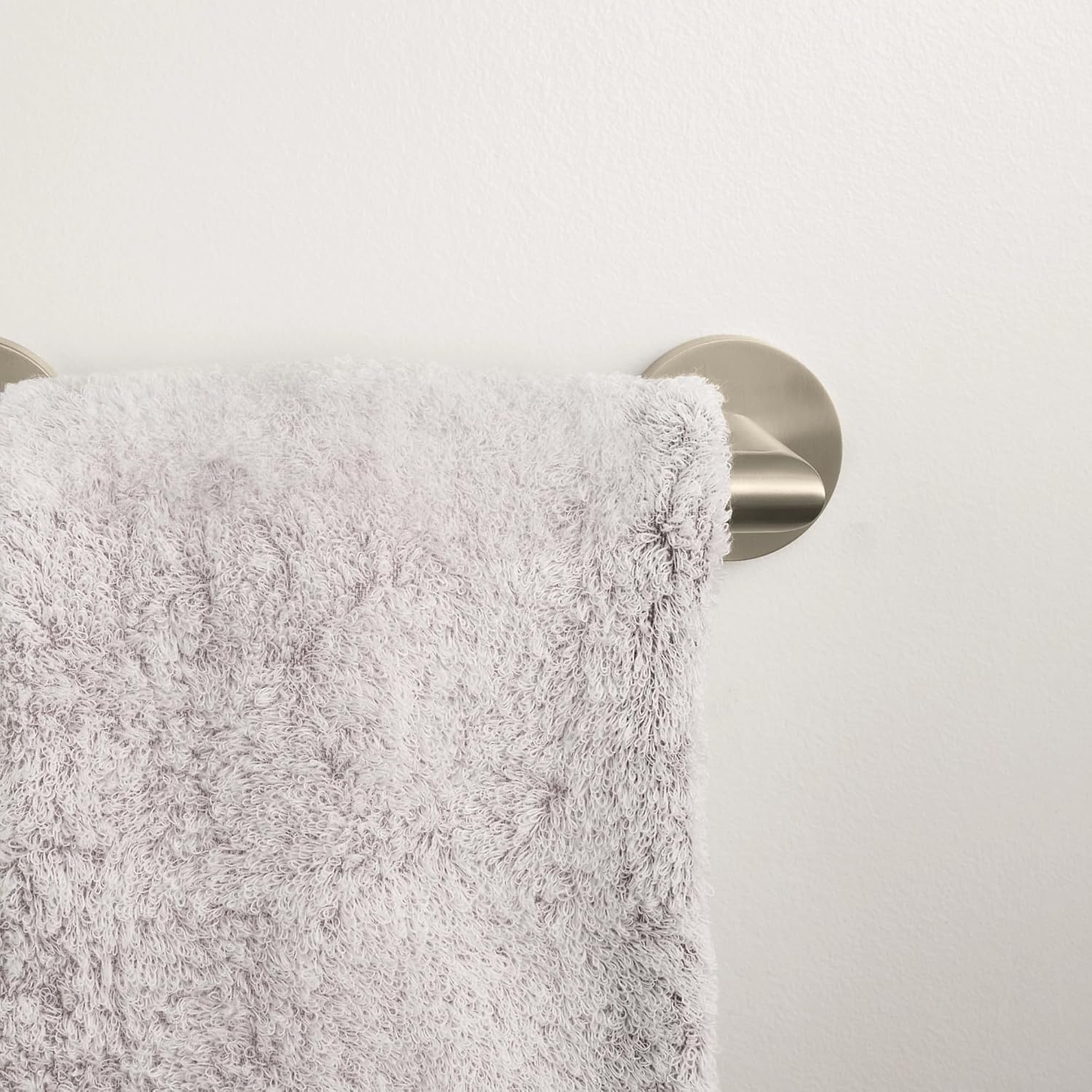 Moen Arlys Brushed Nickel Modern Hand Towel Bar, Y5786BN