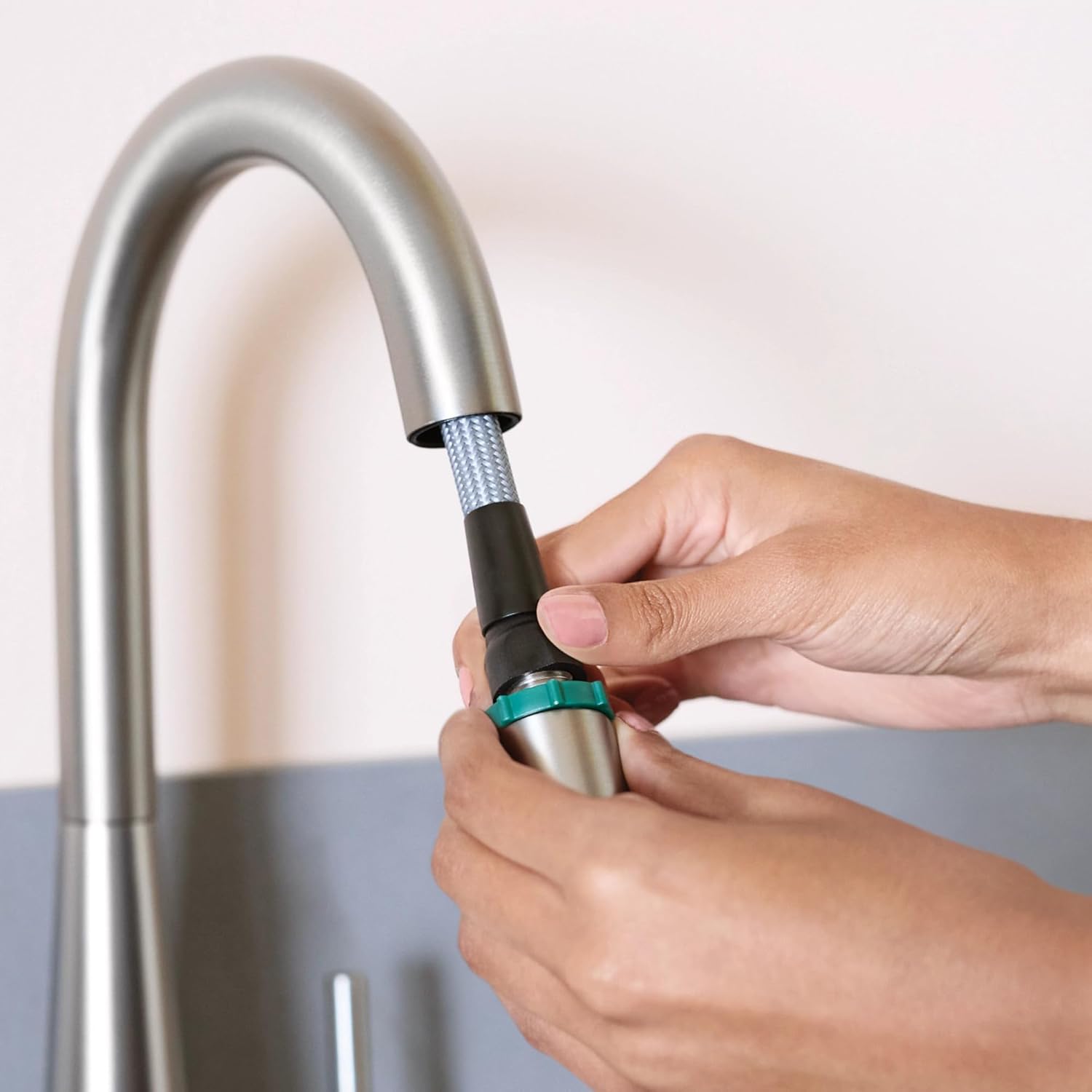 Moen SwivelControl Spot Resist Stainless Pulldown Kitchen Faucet Retrofit Replacement Wand, 266918SRS