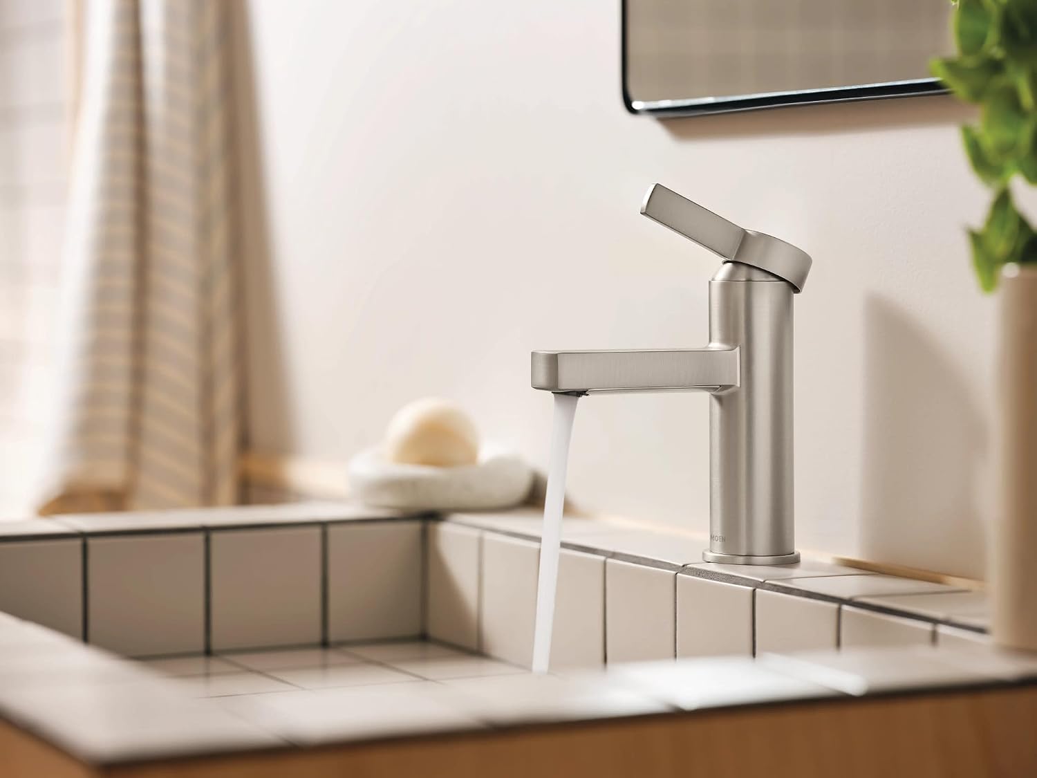 Moen 84774SRN Beric 1-Handle Bath Faucet, Spot Resist Nickel