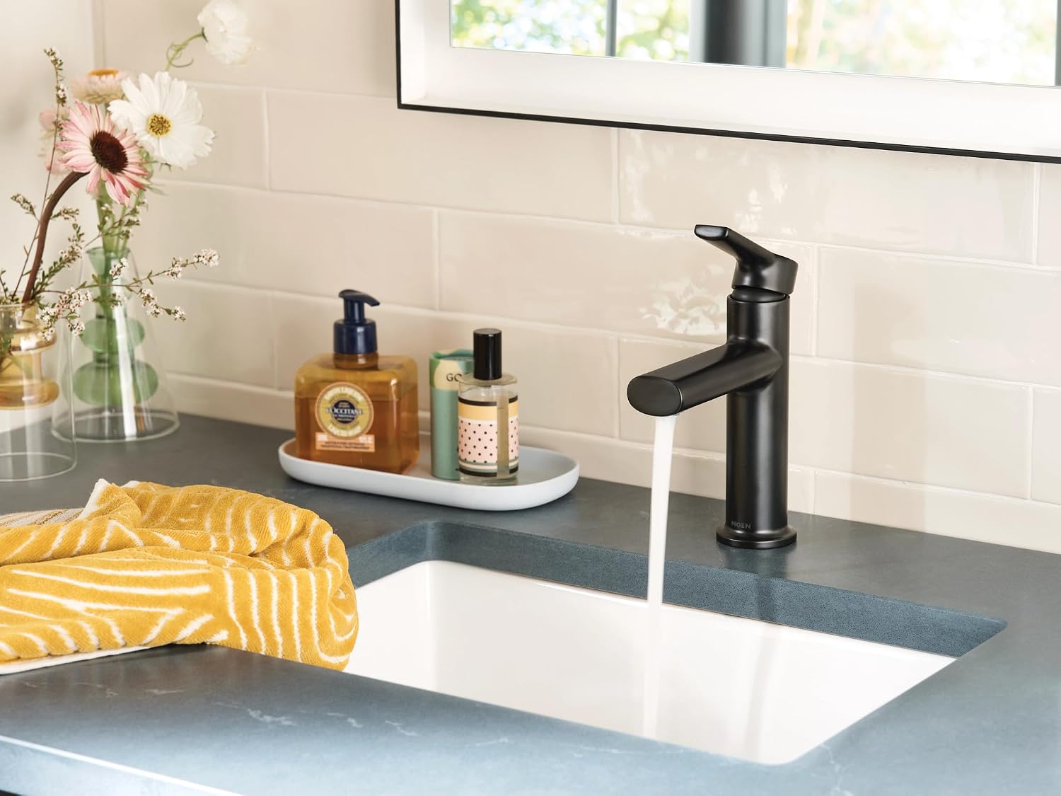 Moen 84794BL Meena 1-Handle Bath Faucet, Matte Black