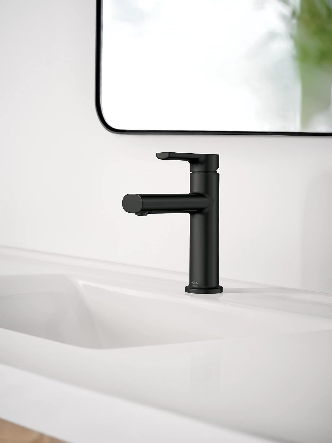 Moen 84794BL Meena 1-Handle Bath Faucet, Matte Black