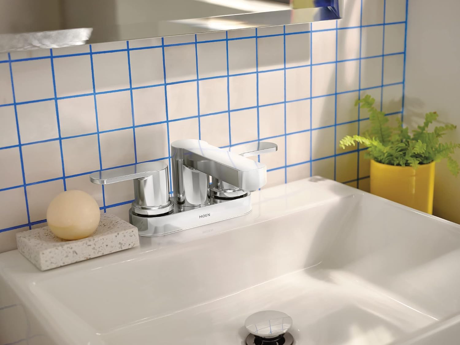 Moen 84015 Laris Two 4” Centerset Modern Bathroom Faucet, 2 Handle, Chrome