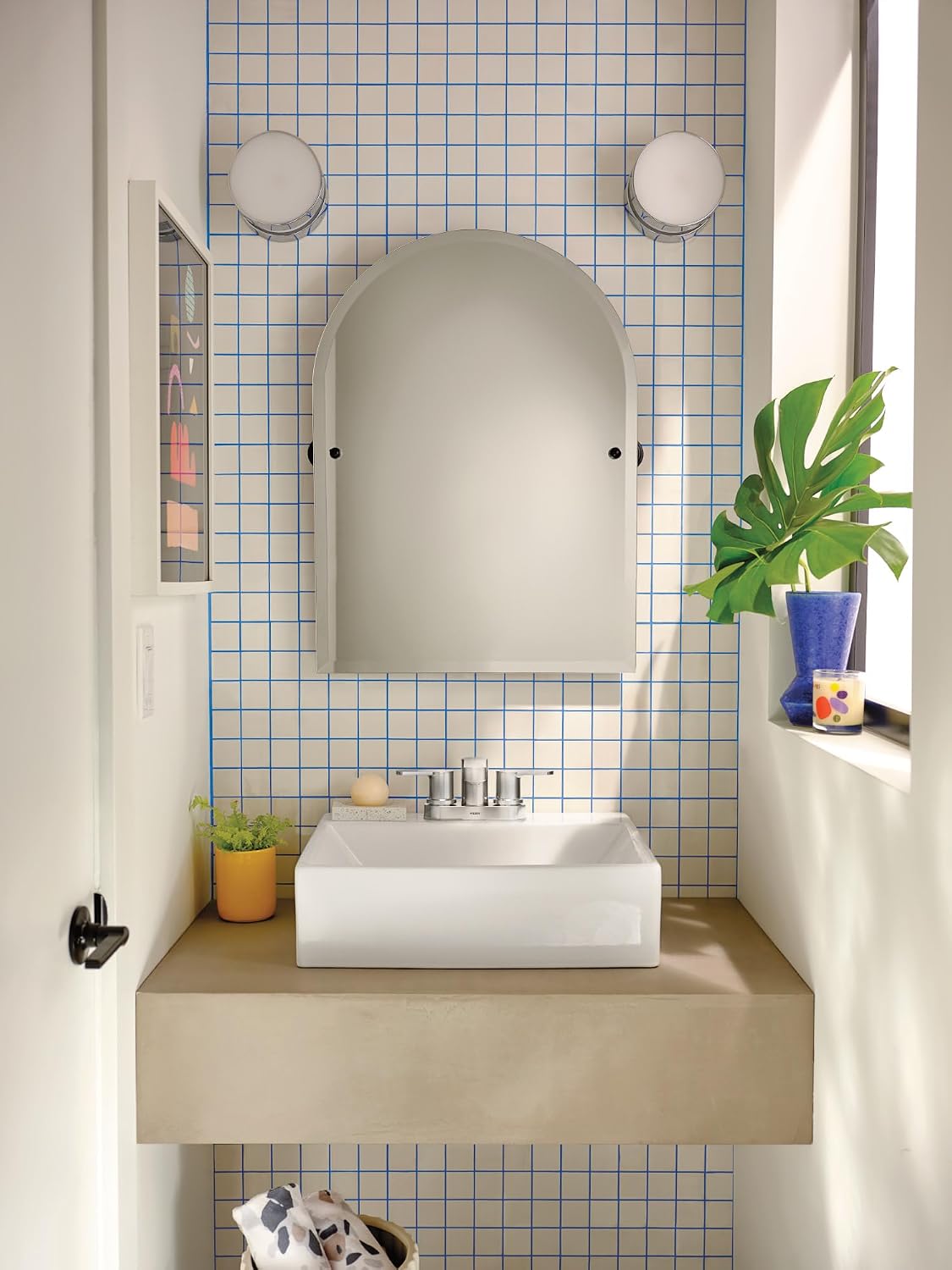 Moen 84015 Laris Two 4” Centerset Modern Bathroom Faucet, 2 Handle, Chrome