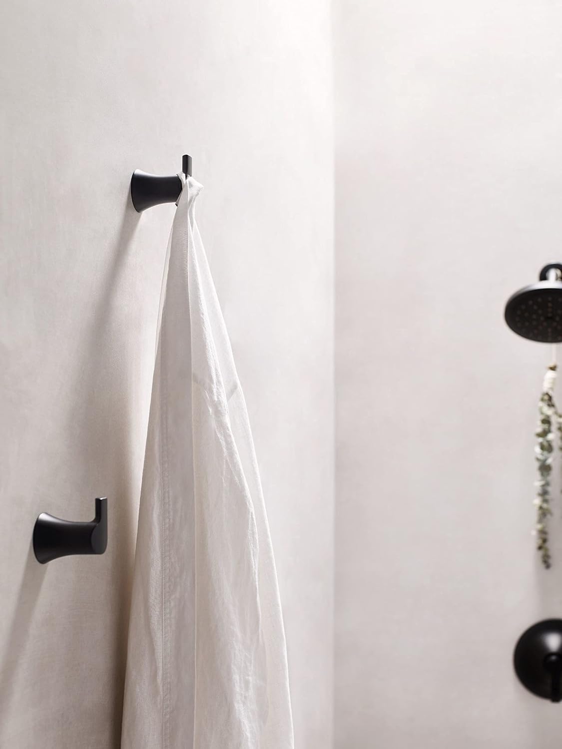 Moen Doux Matte Black Single Robe Hook, YB0203BL