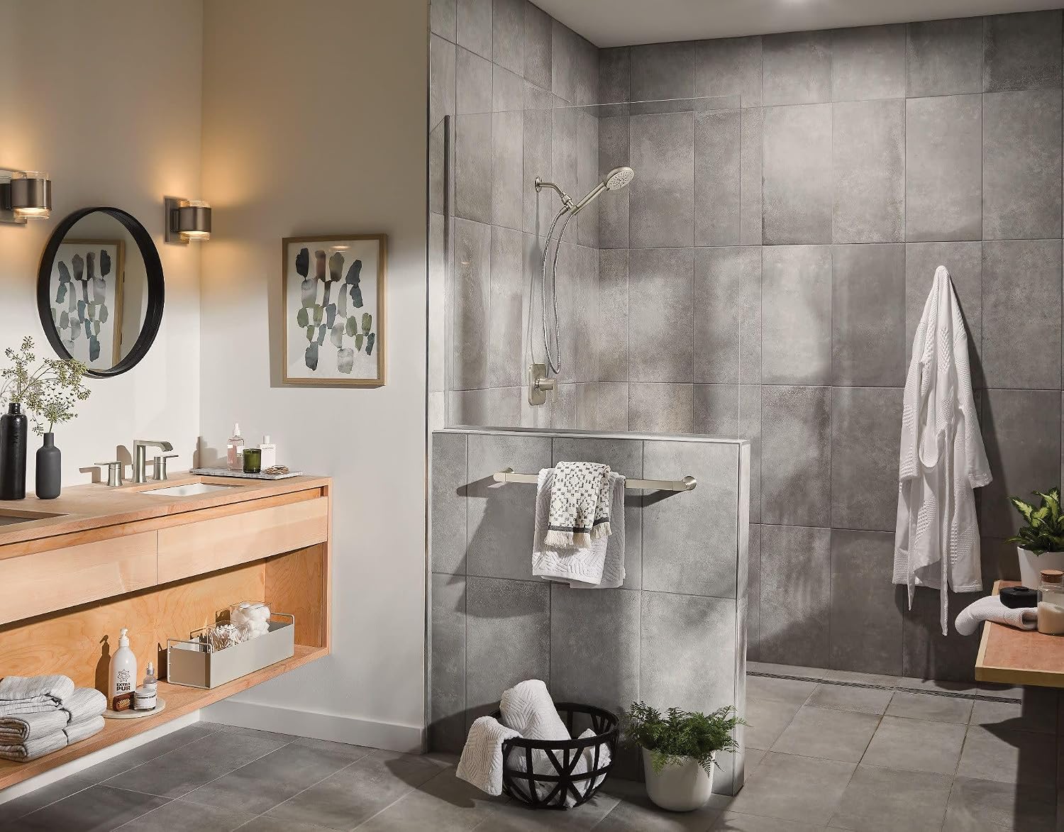 Moen Genta LX 24-Inch Towel Bar, Brushed Nickel, BH3824BN
