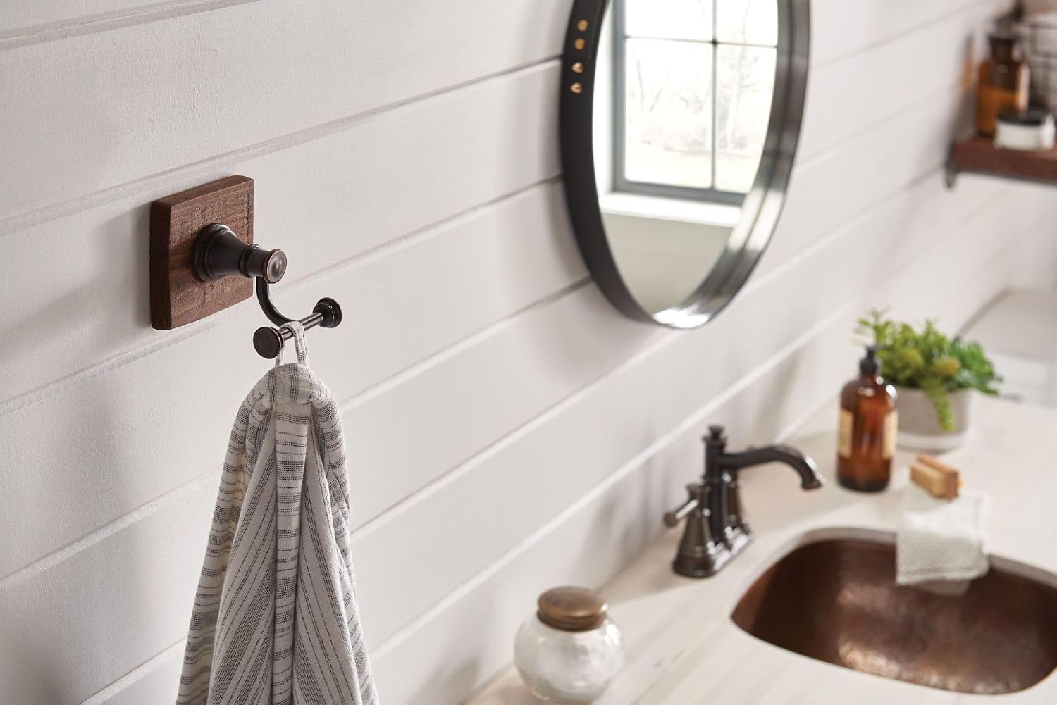 Moen YB6403ORB Belfield Double Robe Hook, Oil Rubbed Bronze