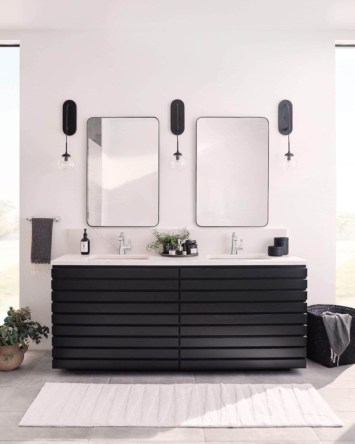 Moen Flara Chrome Motionsense Wave Touchless Single Handle Bathroom Sink Faucet, S6981EW