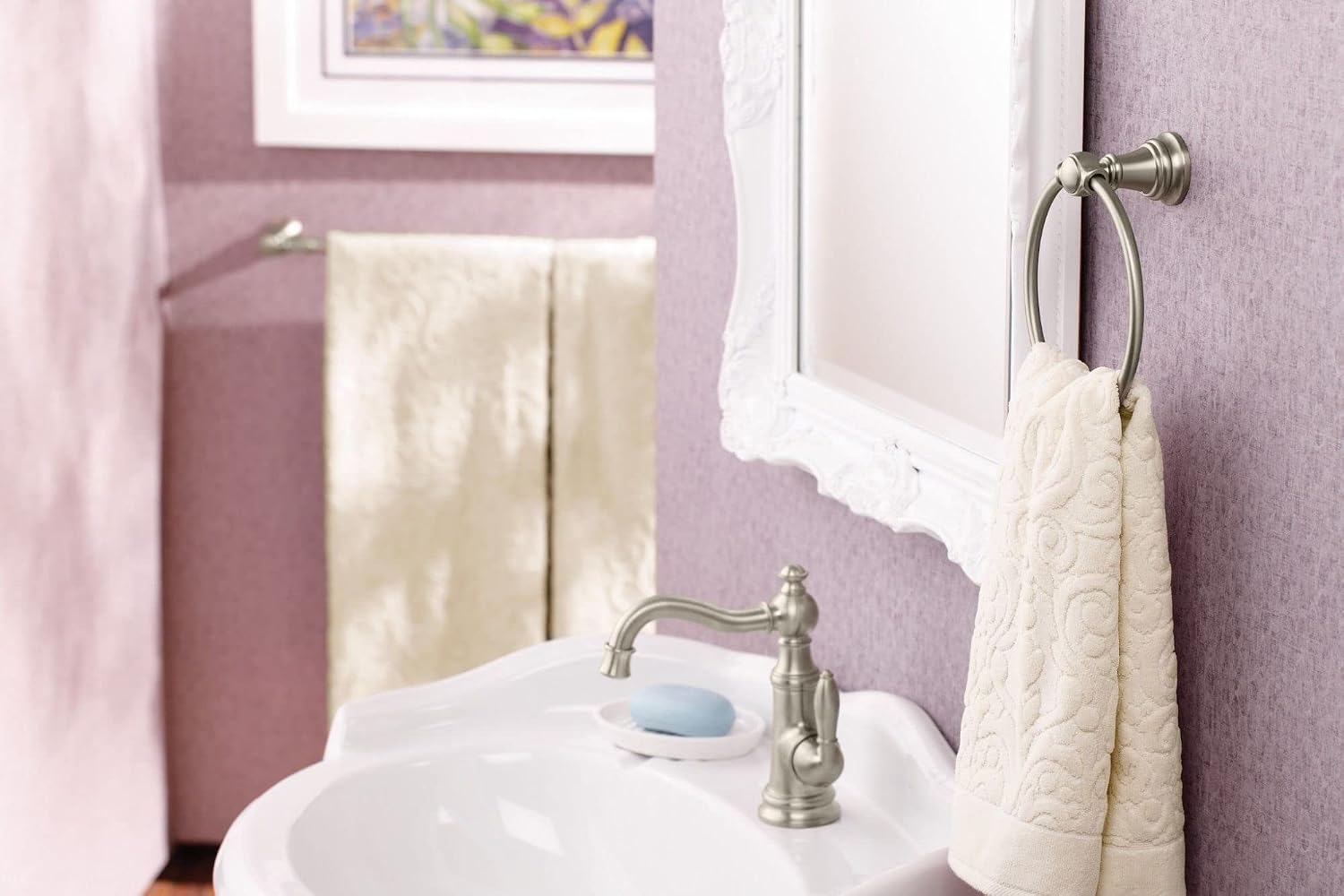 Moen YB8424BN Weymouth 24-Inch Single Towel Bar, Brushed Nickel