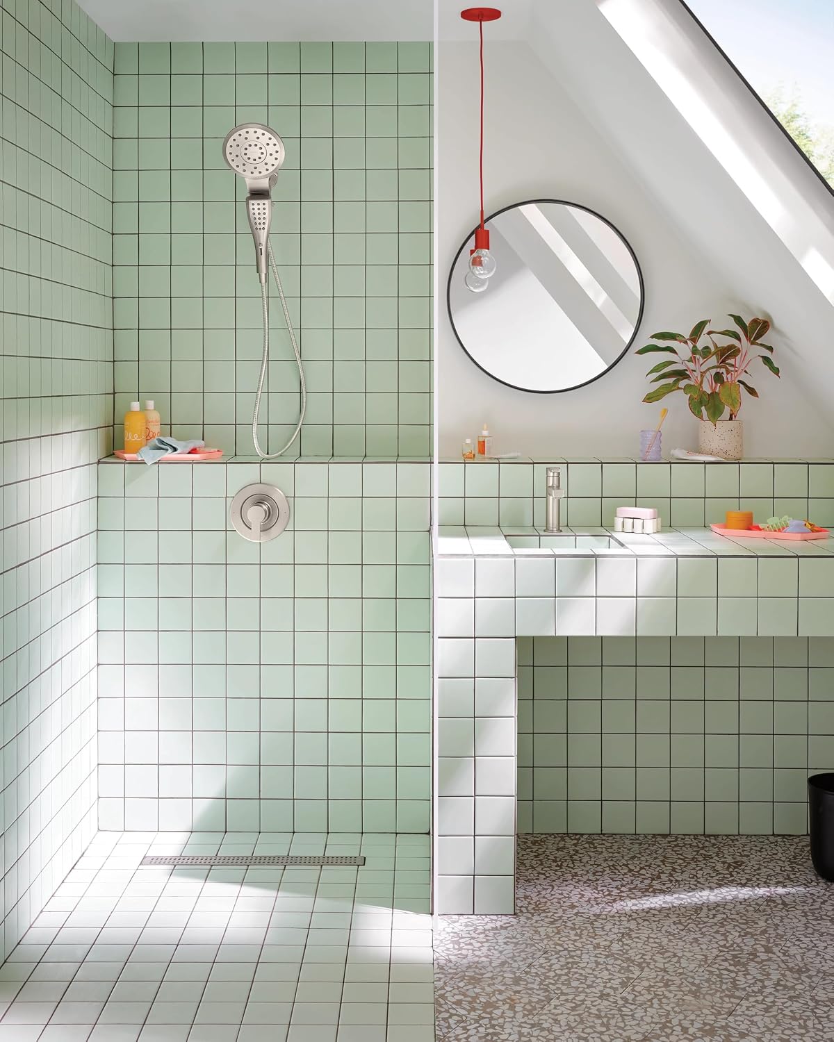 Moen 220C2EPSRN Verso Showerhead Combo, Magnetix, Brushed Nickel Spot Resist Nickel