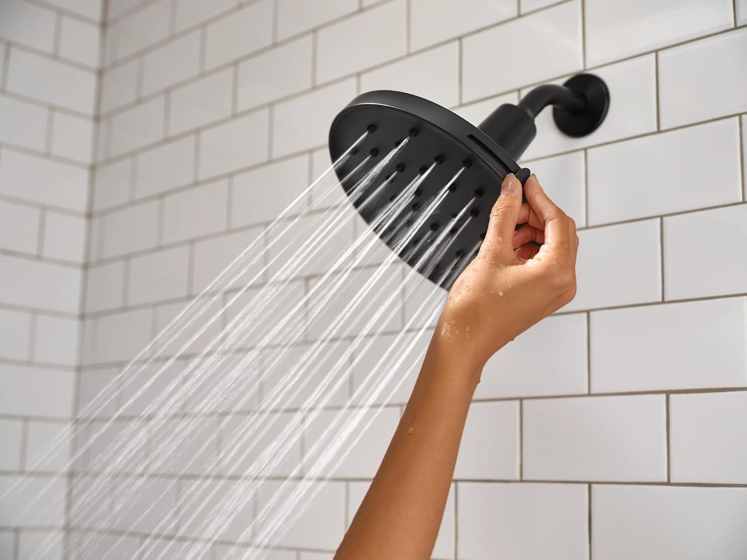 Moen Verso 9" Rain Shower Head with Magnetix Docking, Matte Black
