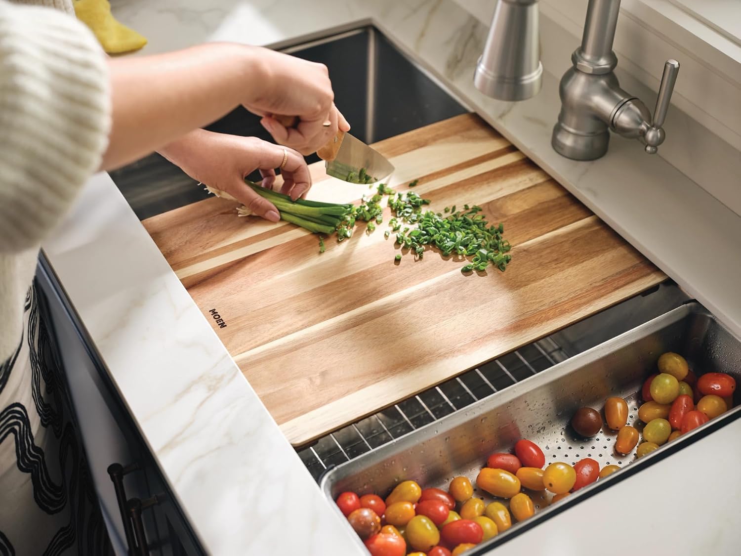 Moen Luxe Chef 33 x 19-Inch Undermount Single Bowl Sink, GS161400R